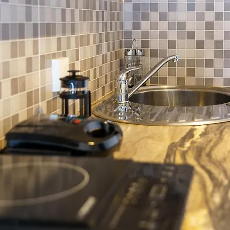 Marousi Suites