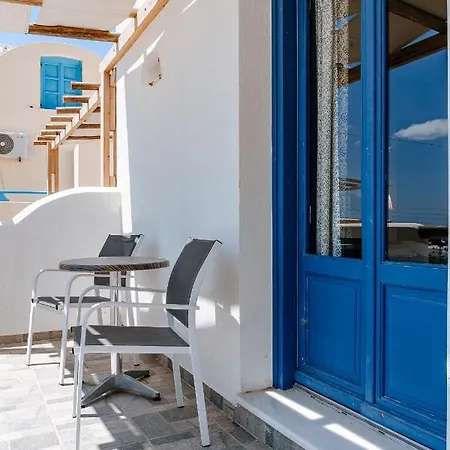 Marousi Suites