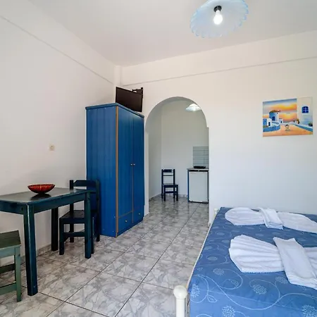 Marousi Suites Apartment