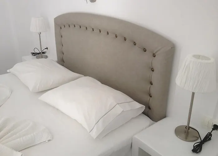 Lejlighed Marousi Suites *